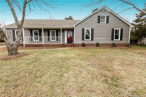 7404 Bent Twig Court sold home in Terrabrook, Charlotte, NC
