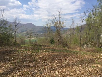 Lot 9 Shadyside Drive sold home in Boulder Ridge Estates, Waynesville, NC