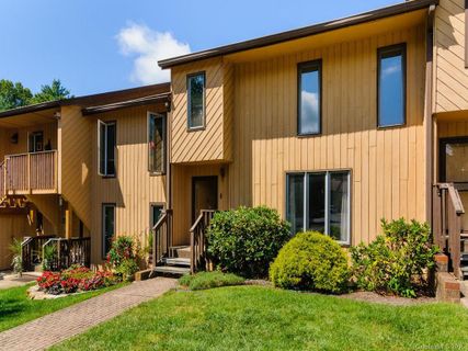 112 Pebble Creek Drive (K-2)