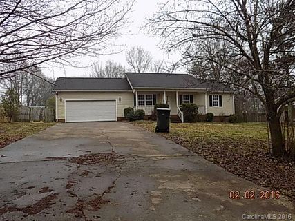 105 Johnson Lane