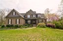 215 Daybreak Bay Court sold home in Lake Wylie, SC