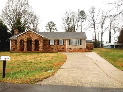 1240 Shady Oak Trail