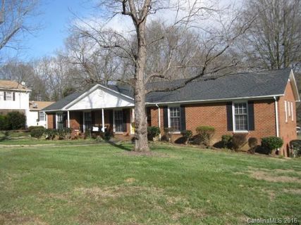 1824 Kingston Drive