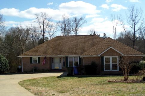 112 Jeremy Drive