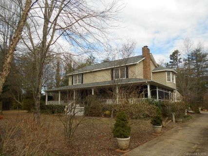 2535 Lake Shore Road 43
