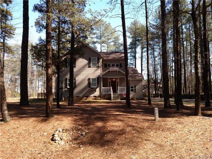 Previously sold for $287,000