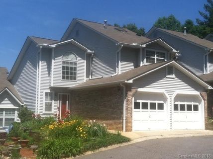 4 Briar Knoll Court