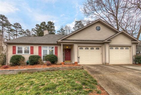 156 Edgewater Drive