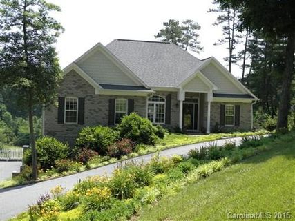 82 Franklin Lane