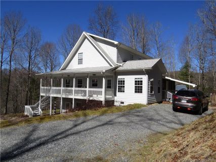 180 Sassafras Lane