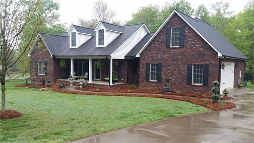1142 Highland Woods Drive