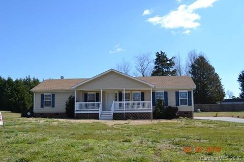 105 Acreview Lane sold home in Grand Acres, Maiden, NC