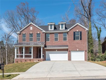 212 Kingsdown Avenue 9