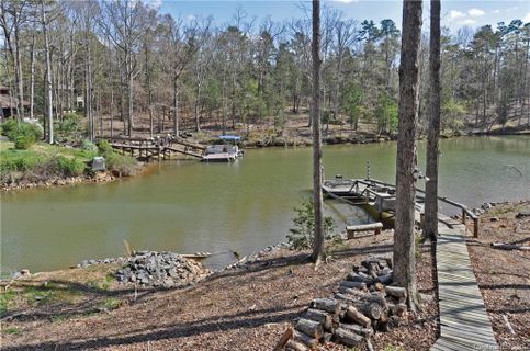 Previously sold for $370,000