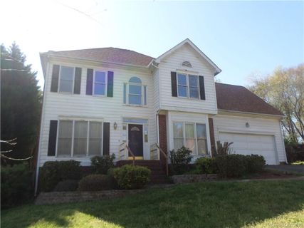 3119 Ivy Creek Road