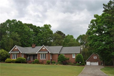 1285 Dorchester Road sold home in White Oaks, Gastonia, NC
