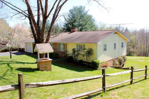 155 Amble Lane 4,5 sold home in Hodge Hill Acres, Fletcher, NC