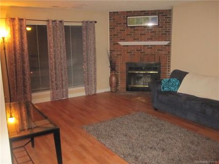 1612 Sharon Road 60