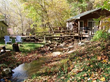 3229 Hamburg Road sold home in Beech Glen, Mars Hill, NC