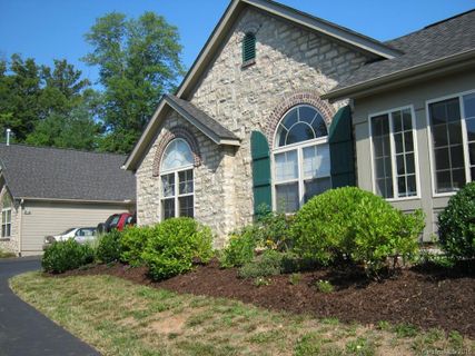 25 Outlook Circle E-3