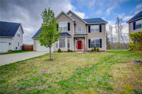 52 Stone River Drive