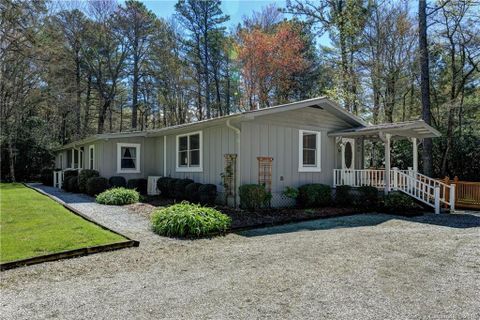 18 Holly Springs Drive 11 & 12 sold home in Bear Wallow Springs, Sapphire, NC