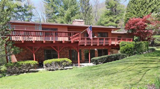 85 Dawn Lane