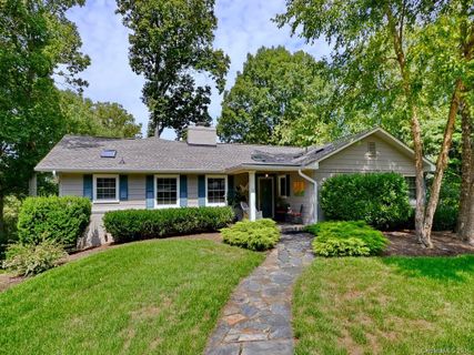 18 Woodcrest Road