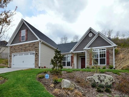 11 River Walk Drive