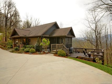 169 Cinnamon Ridge sold home in Whispering Oaks, Waynesville, NC