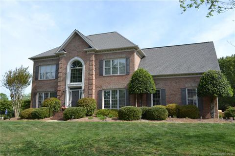 11224 Megwood Drive sold home in Berwick, Charlotte, NC