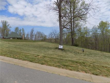 41 Lake Vista Drive 65 sold home in Grand Highlands Waterford Lake, Fletcher, NC