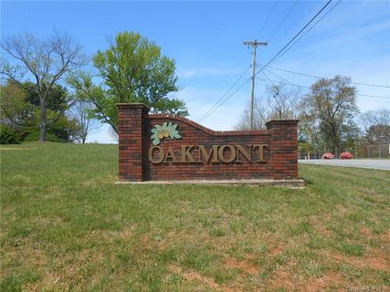 4130 Oakmont Lane 45, 46 sold home in Oakmont, Hickory, NC