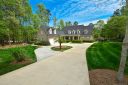 2811 Forest Lawn Drive sold home in Matthews, SC