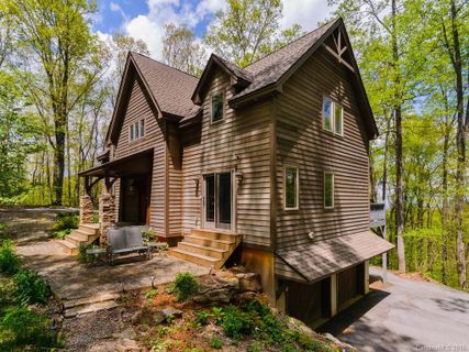 24 Mossy Rock Lane
