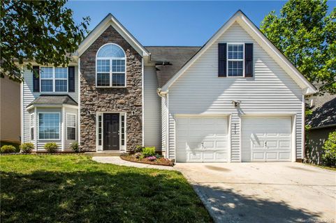 5219 Eagle Creek Drive