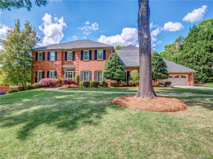 1320 Manicott Drive