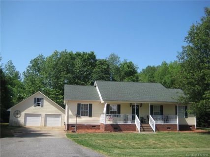 105 Fairwood Drive