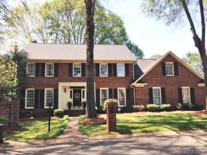 2424 Wolfe Ridge Road
