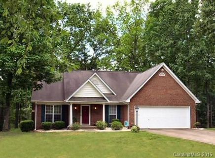 7068 Hunters Bluff Drive