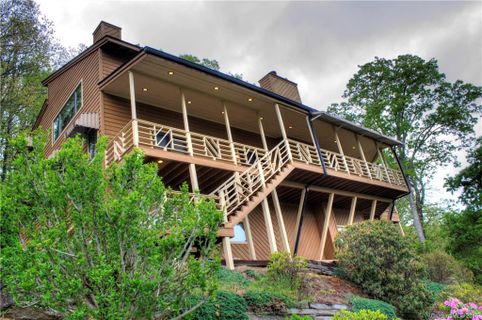 290 Tuckaway Road 10.11.12,71,73