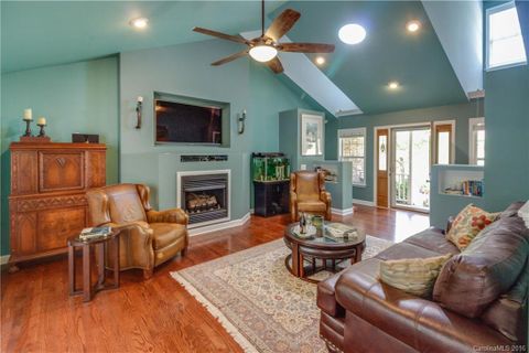 234 Harbor Landing Drive 86