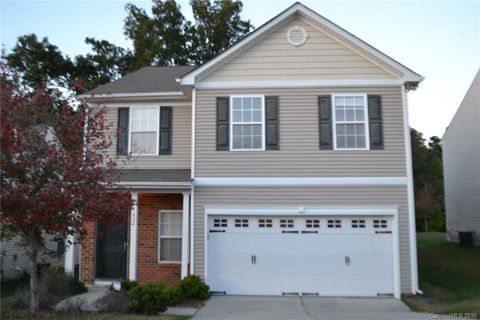 1424 Logan Patrick Court