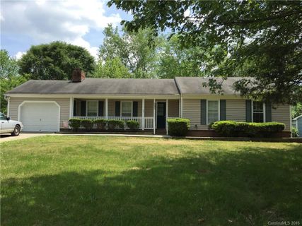 6630 Porterfield Road sold home in Woodcreek, Charlotte, NC