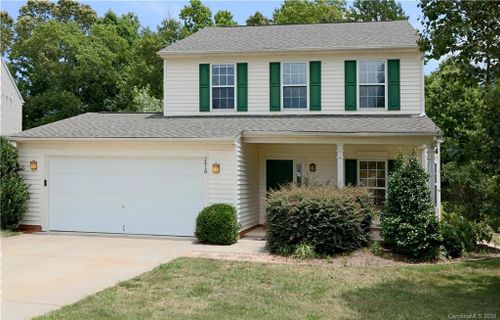 2418 Kings Farm Way 71 Oak Grove
