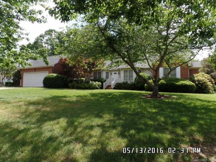 401 Country Club Acres None sold home in Deerwood, Kings Mountain, NC