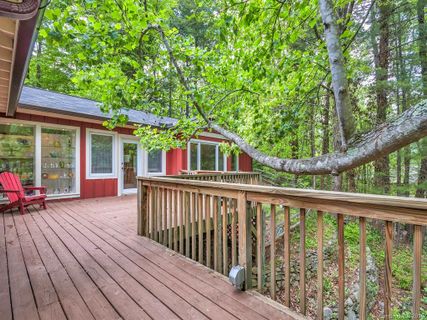 200 Stoney Knob Road sold home in Reems Creek, Weaverville, NC