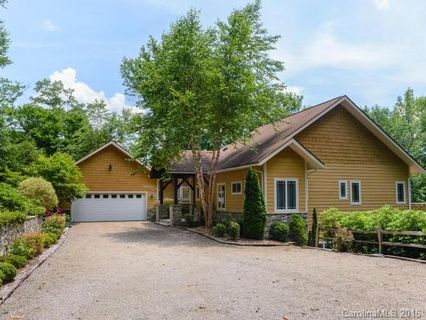 79 Cranberry Lane sold home in Cobblers Knob, Waynesville, NC