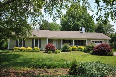 6534 Porterfield Road sold home in Woodcreek, Charlotte, NC