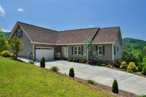 17 Lancaster Lane 10, 9, 8 sold home in Stockton Ridge, Weaverville, NC